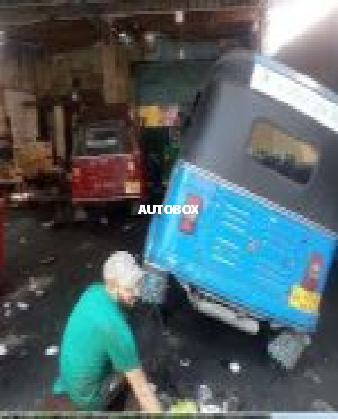 Mafaz Three Wheeler Garage