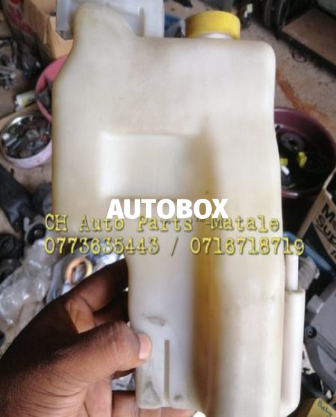 Nissan March K11
