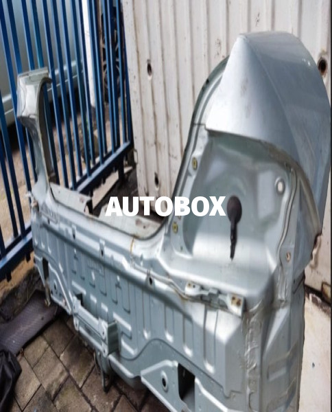 Mitsubishi Lancer Cedia Back Cut Panel