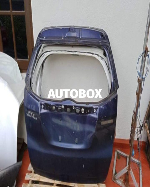 HONDA FIT SHUTTLE DICKY DOOR FOR SALE