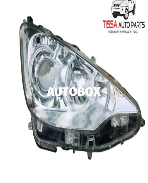 Toyota Aqua NHP10 Head Lamp