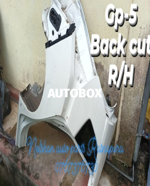 Honda Fit GP5 Back Cut R H for sale