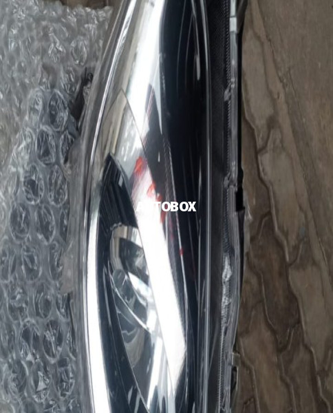 Toyota Aqua New Head  Light for sale