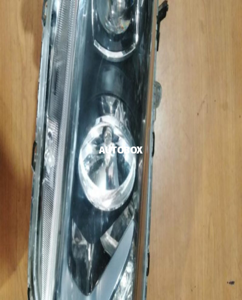 Honda Fit GP5 Head Light for sale
