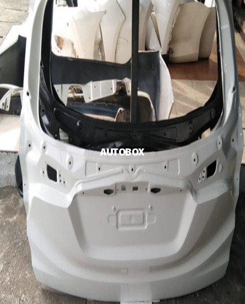 Honda Vezel Dicky for sale