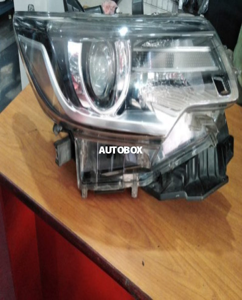 Toyota Allion 260 head light for sale.