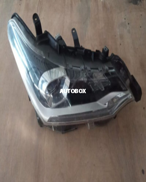 Toyota Axio 165 (597) Headlight for sale