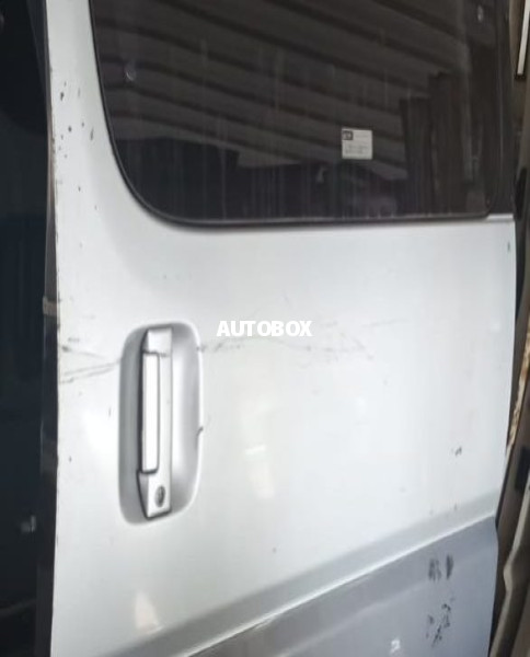 Nissan Caravan E25 Side Door L for sale