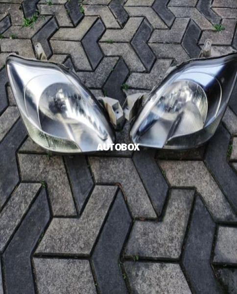 Toyota Belta headlights for sale