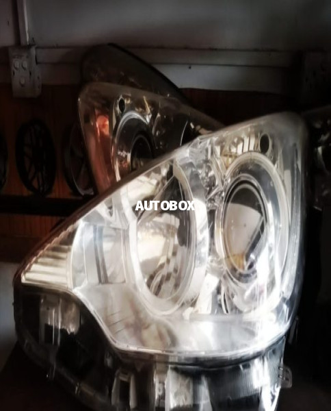 Toyota Aqua Head Light