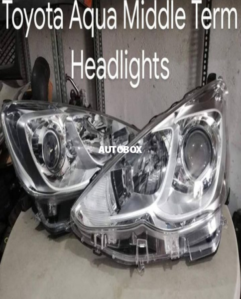 Toyota Aqua Mid term Autofocus Headlamp For sale