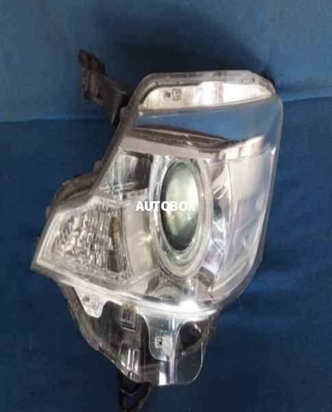 Suzuki spacia Head Light