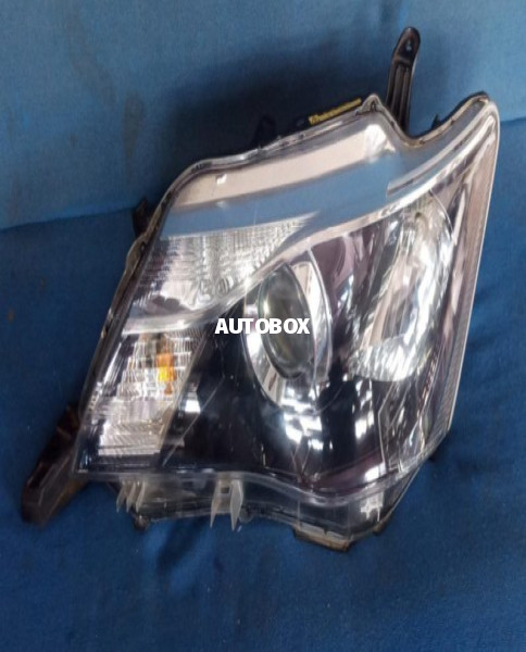 Toyota Axio Head Light