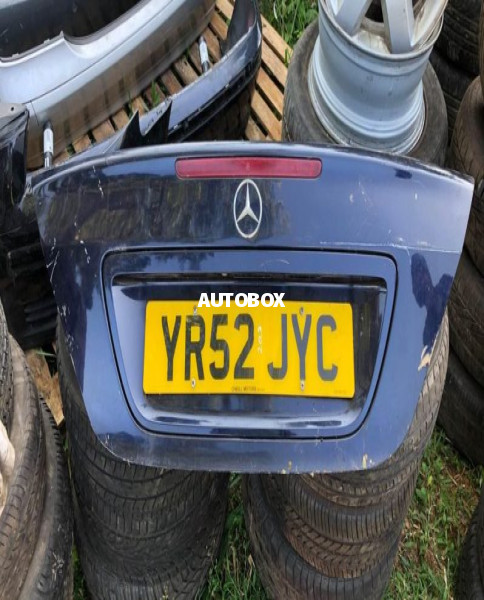 Mercedes Benz W203 trunk door