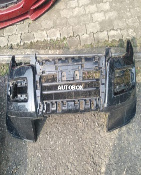Mitsubishi Montero Center Spill for sale