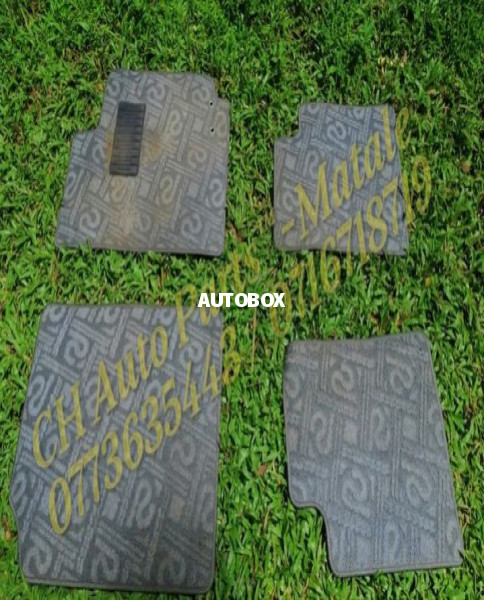 Toyota Corolla 121 Carpet set