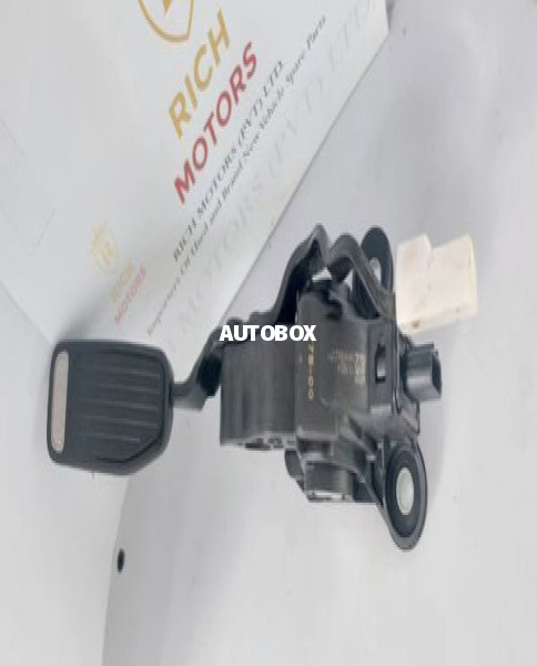 Honda Vezel RU3 Accelarator Paddle